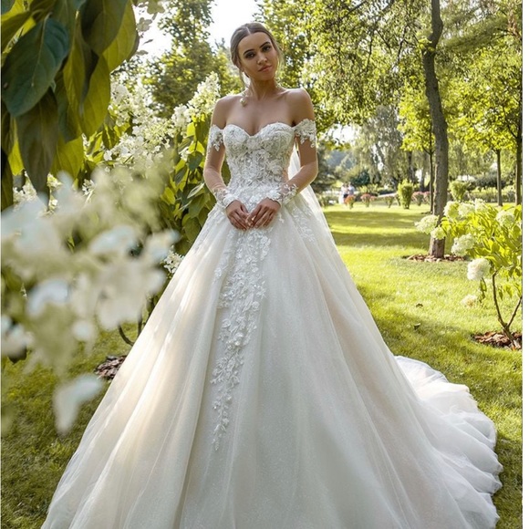 Silviamo wedding dress! - Picture 4 of 4